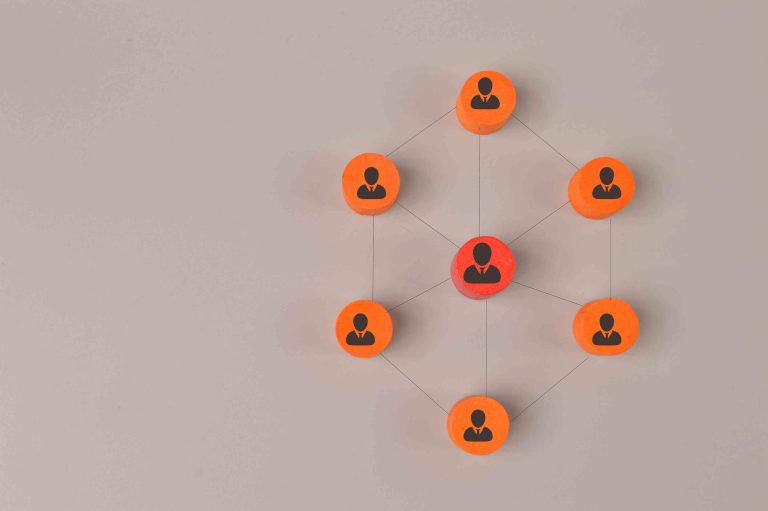 What’s Working in Retail Now: AI Shopping, Small Store Wins & Team Motivation